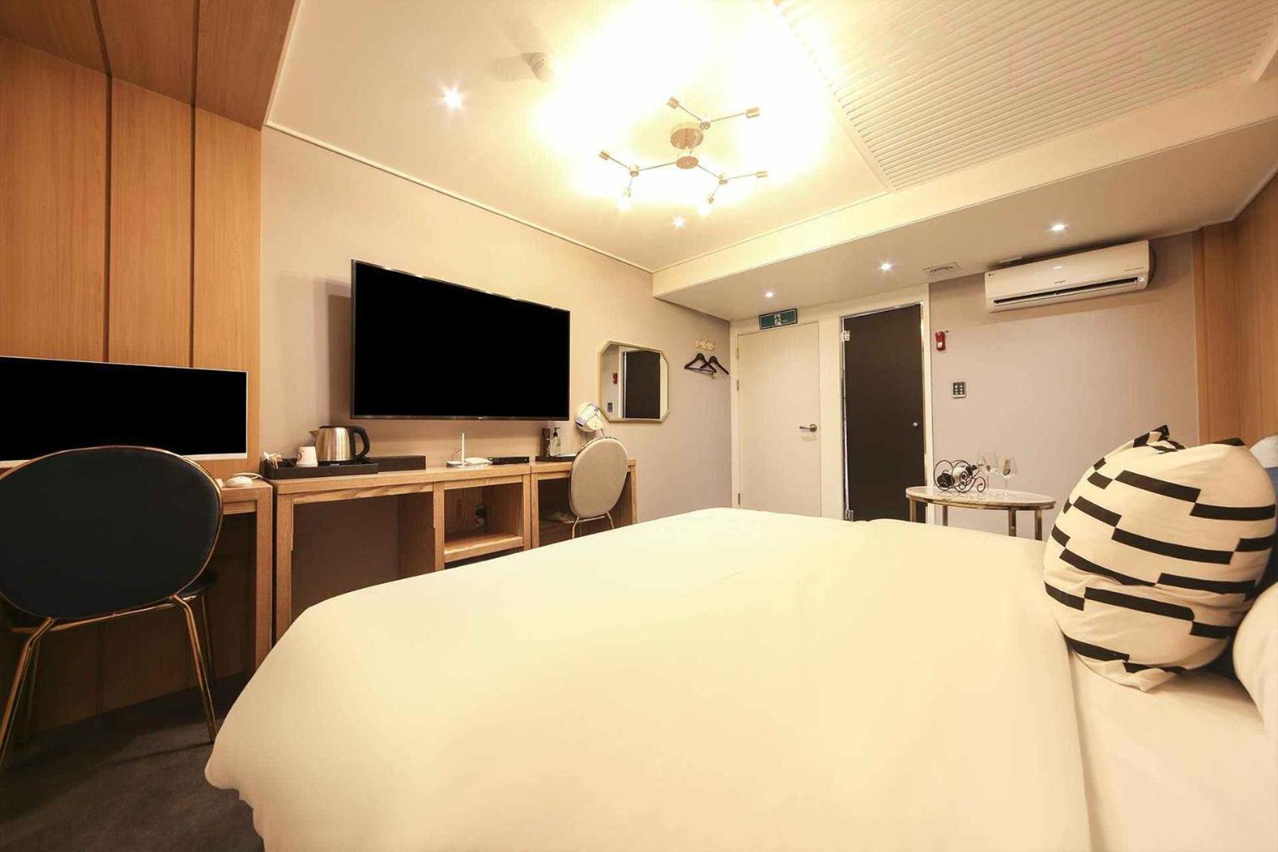 Bay 202 Hotel بوسان المظهر الخارجي الصورة
